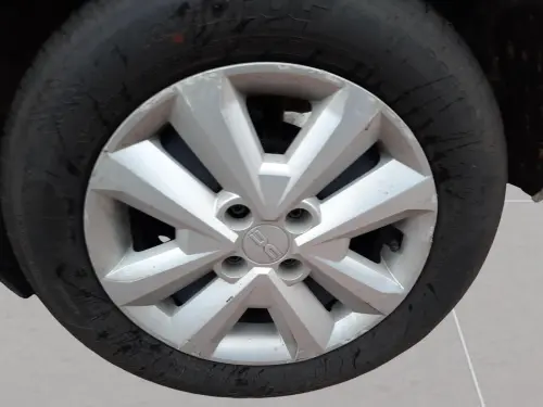 Dacia Sandero TCe 90 Expression - Photo 8