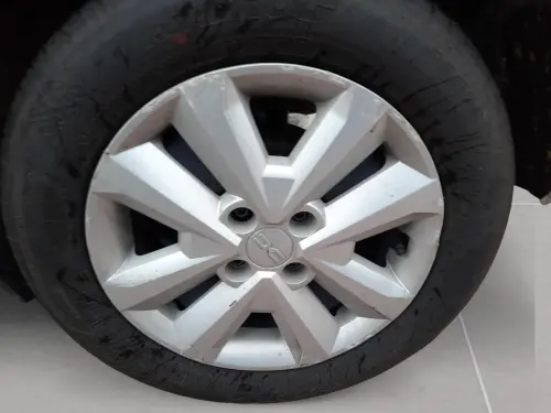 Dacia Sandero TCe 90 Expression - Photo 8