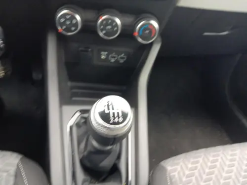 Renault Clio Clio TCe 90 - 21N Limited - Photo 14