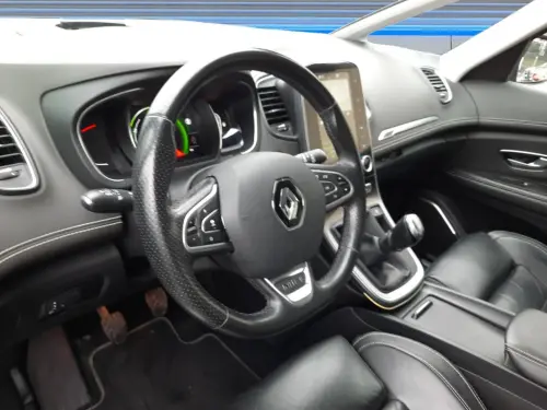 Renault Scenic Scenic TCe 160 Energy Initiale Paris - Photo 12