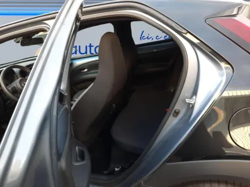 Toyota Aygo Aygo X 1.0 VVT-i 72 Air Design - Photo 17