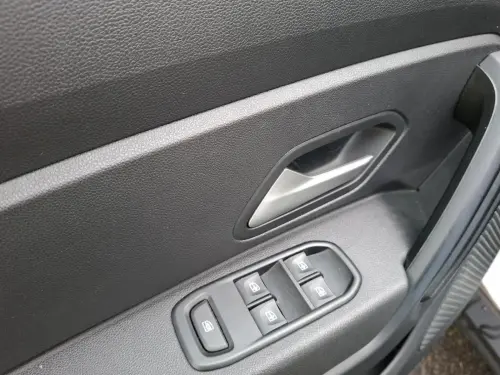 Dacia Duster ECO-G 100 4x2 Expression - Photo 6