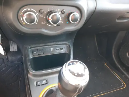 Renault Twingo Twingo III TCe 95 Intens - Photo 14