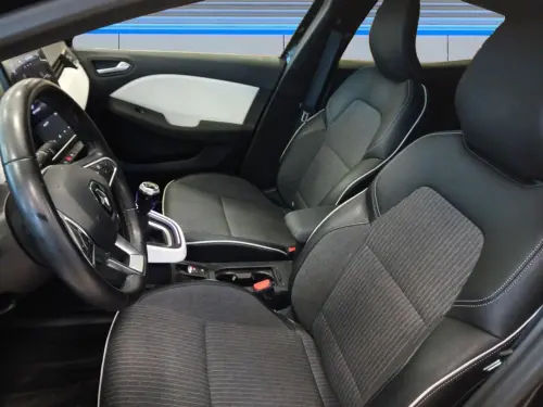 Renault Clio Clio TCe 90 Techno - Photo 9