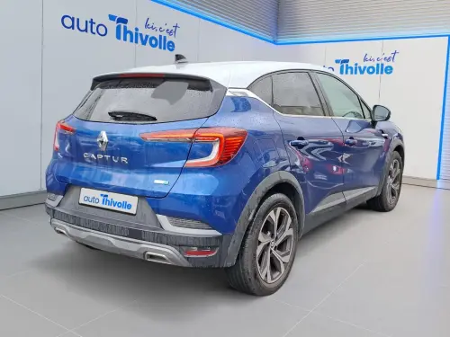 Renault Captur E-Tech 145 - 21 R.S. Line - Photo 3