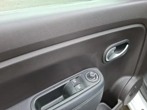 Renault Twingo E-Tech Twingo III E-Tech SL Urban Night - Photo 9