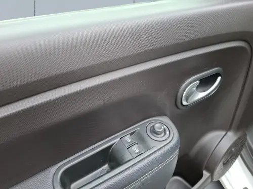 Renault Twingo E-Tech Twingo III E-Tech SL Urban Night - Photo 9