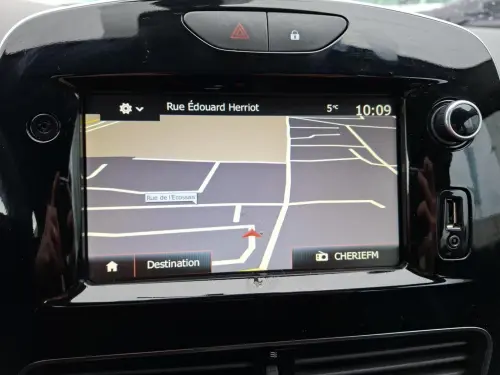 Renault Clio Clio dCi 90 E6C Business - Photo 18