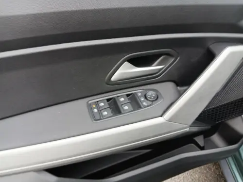 Dacia Bigster Bigster Hybrid 155 Journey - Photo 10