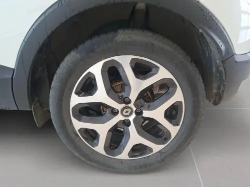 Renault Captur TCe 150 FAP EDC Intens - Photo 8