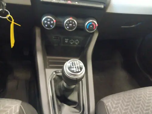 Renault Clio Clio TCe 90 - 21N Limited - Photo 14