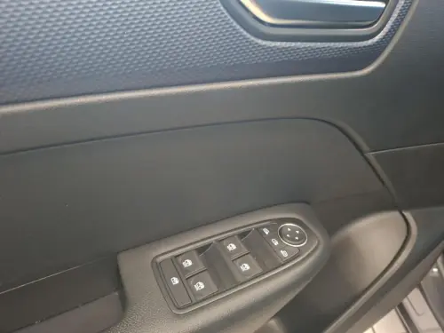 Renault Arkana E-Tech 145 Zen - Photo 8