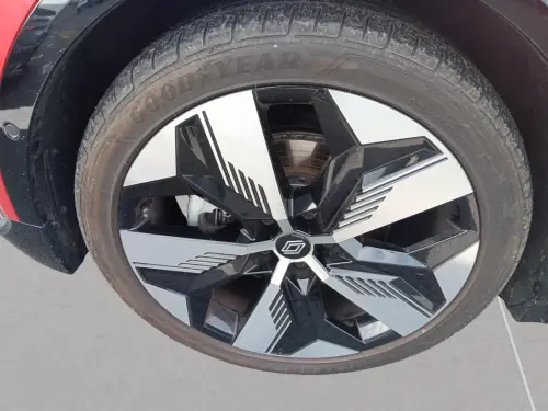 Renault Megane E-Tech Megane E-Tech 220 ch autonomie confort GSR2 Techno - Photo 8