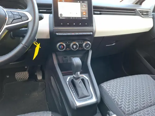 Renault Clio Clio E-Tech full hybrid 145 Evolution - Photo 13