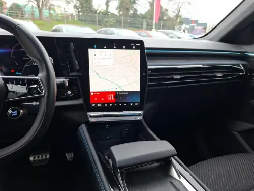 Renault Espace Espace E-Tech hybrid 200 esprit Alpine - Photo 13