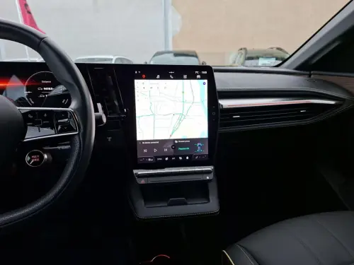 Renault Megane E-Tech Megane E-Tech EV60 220 ch super charge Iconic - Photo 13