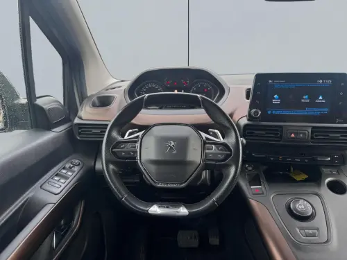 Peugeot Rifter Standard BlueHDi 130 S&S EAT8 GT Line - Photo 12