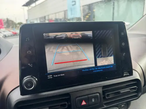 Peugeot Rifter Standard BlueHDi 130 S&S EAT8 GT Line - Photo 19