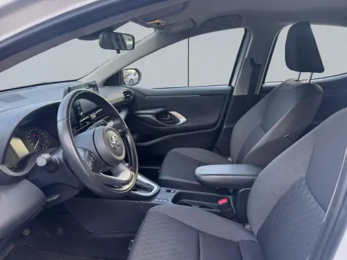 Toyota Yaris Yaris Hybride 116h Dynamic - Photo 9