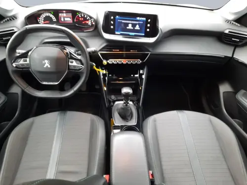 Peugeot 208 BlueHDi 100 S&S BVM6 Allure - Photo 11