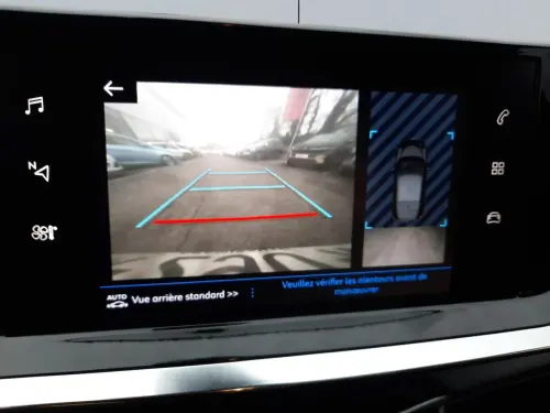 Peugeot 208 BlueHDi 100 S&S BVM6 Allure - Photo 16