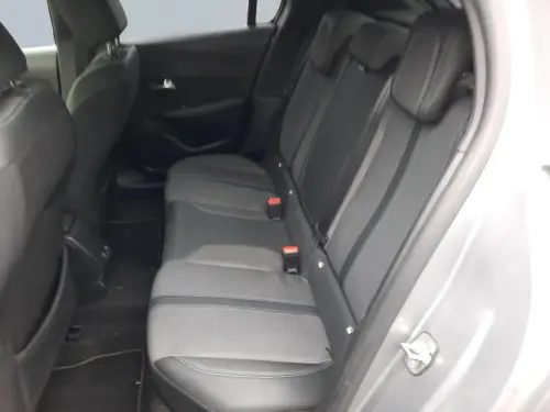 Peugeot 208 BlueHDi 100 S&S BVM6 Allure - Photo 17