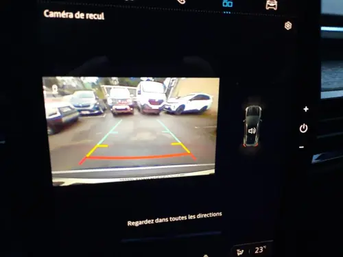 Renault Austral E-Tech hybrid 200 Techno - Photo 17