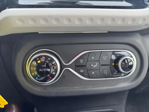 Renault Twingo E-Tech Twingo III E-Tech Equilibre - Photo 17