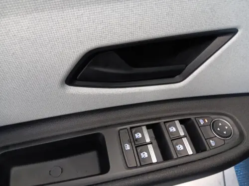 Renault Renault 4 Renault 4 E-Tech Electrique 120 ch autonomie urbaine Evolution - Photo 10