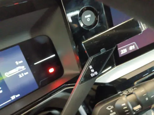 Renault Renault 4 Renault 4 E-Tech Electrique 120 ch autonomie urbaine Evolution - Photo 14