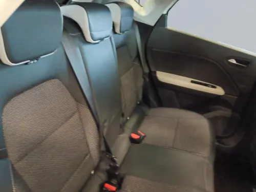 Renault Captur E-Tech Plug-in 160 Intens - Photo 17