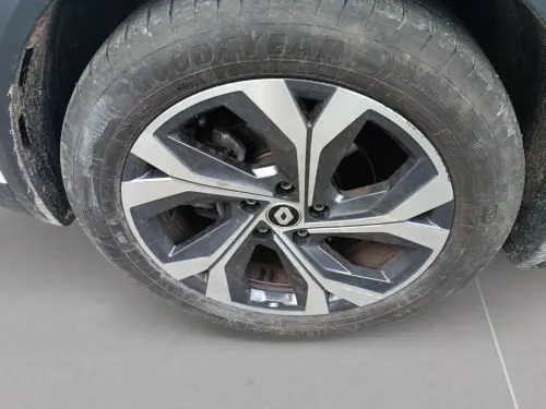 Renault Captur E-Tech 145 - 21B R.S. Line - Photo 7