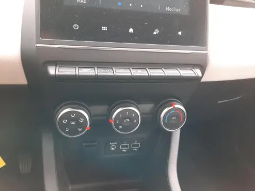 Renault Clio Clio TCe 90 - 21N Limited - Photo 15