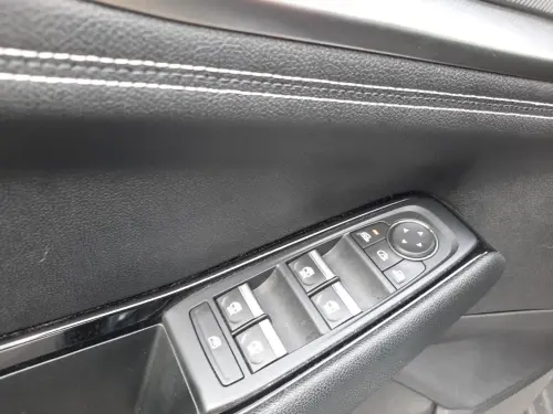 Renault Austral E-Tech hybrid 200 Iconic - Photo 10