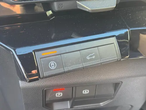 Renault Austral full hybrid E-Tech 200 ch Techno - Photo 18