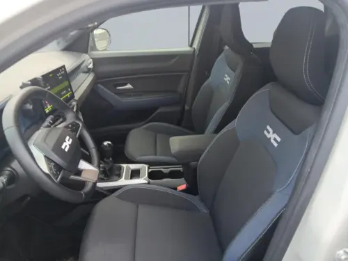 Dacia Duster Mild Hybrid 130 Journey - Photo 9