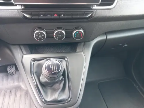 Renault Kangoo BLUE DCI 95 GRAND CONFORT- 22 - Photo 14