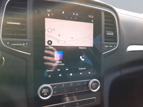 Renault Megane Megane IV Berline TCe 140 EDC Techno - Photo 15