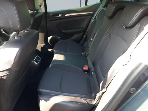 Renault Megane Megane IV Berline TCe 140 EDC Techno - Photo 17