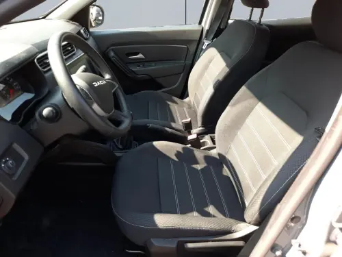 Dacia Duster TCe 130 4x2 Expression - Photo 9