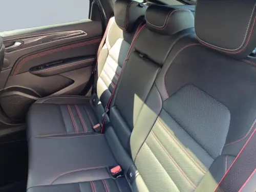 Renault Arkana TCe 160 EDC FAP - 21B R.S. Line - Photo 15