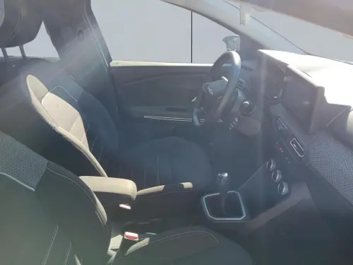 Dacia Jogger TCe 110 7 places Extreme + - Photo 15