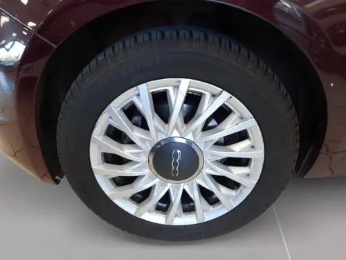 Fiat 500 500 1.0 70 ch Hybride BSG S/S Dolcevita - Photo 8