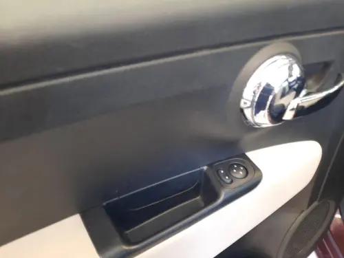 Fiat 500 500 1.0 70 ch Hybride BSG S/S Dolcevita - Photo 10