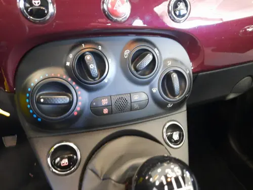 Fiat 500 500 1.0 70 ch Hybride BSG S/S Dolcevita - Photo 14