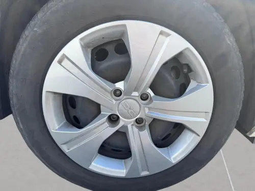 Dacia Sandero SCe 65 Essential - Photo 6