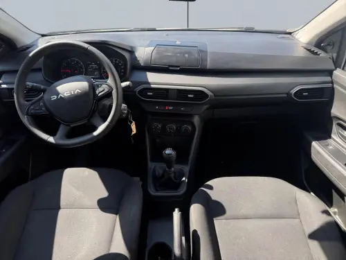 Dacia Sandero SCe 65 Essential - Photo 9