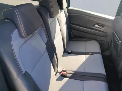 Dacia Jogger Hybrid 140 7 places GSR2 Extreme - Photo 17