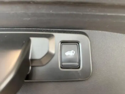 Renault Symbioz TECHNO E-TECH 145CH - Photo 17