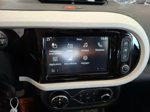 Renault Twingo Twingo III SCe 65 Equilibre - Photo 16